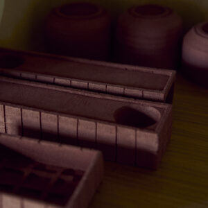 Portainciensos de barro rojo