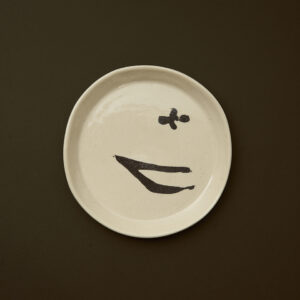 prato pequeno nerikomi gres claro